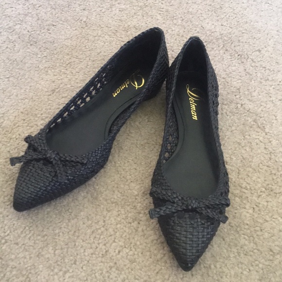 woven pointed flats